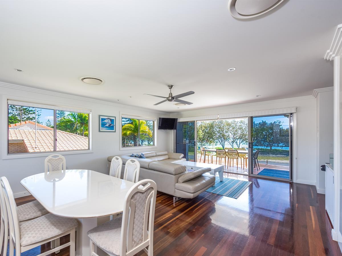 Nrma Woodgate Beach Holiday Park Экстерьер фото
