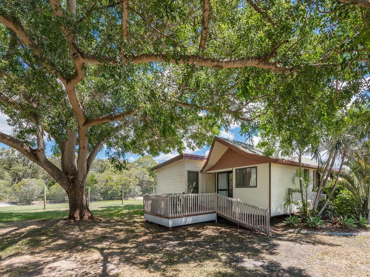 Nrma Woodgate Beach Holiday Park Экстерьер фото