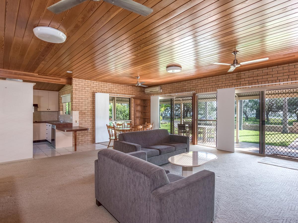 Nrma Woodgate Beach Holiday Park Экстерьер фото